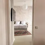 Loft-style Design In The Heart Of Lägenhet Berlin