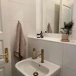 Daire Loft-style Design In The Heart Of