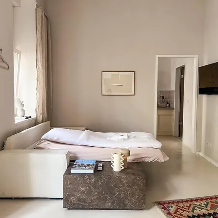 Апартаменты Loft-style Design In The Heart Of Берлин