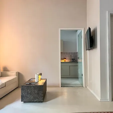 Apartman Loft-style Design In The Heart Of